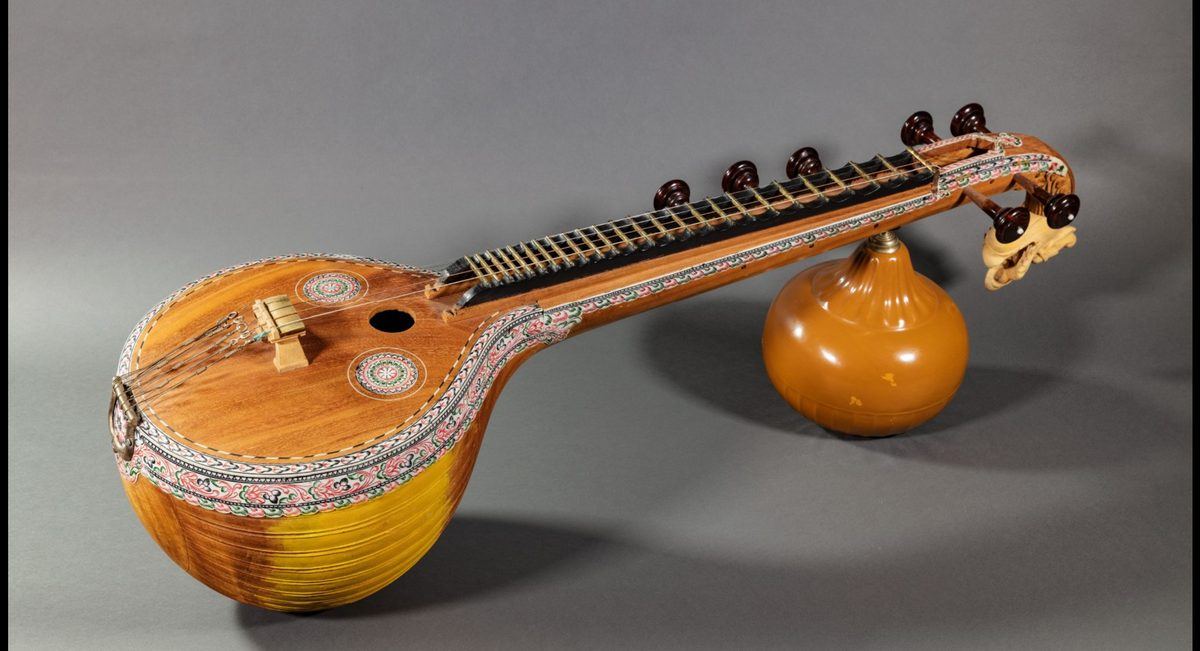 A Saraswati veena, the long-necked lute of Carnatic music